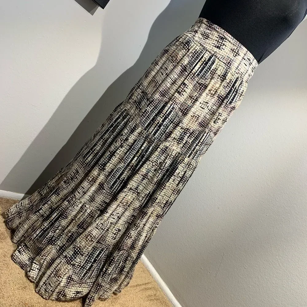 Solitaire Tiered Ruffle Maxi Skirt - Size Small - Picture 3 of 10